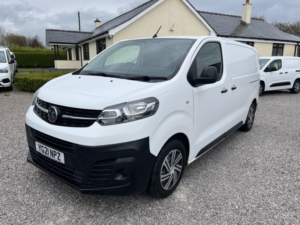 2021 Vauxhall Vivaro 1.5 Turbo D 2700 Edition in White — image 4