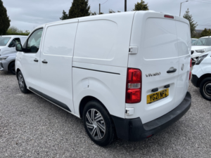 2021 Vauxhall Vivaro 1.5 Turbo D 2700 Edition in White — image 6