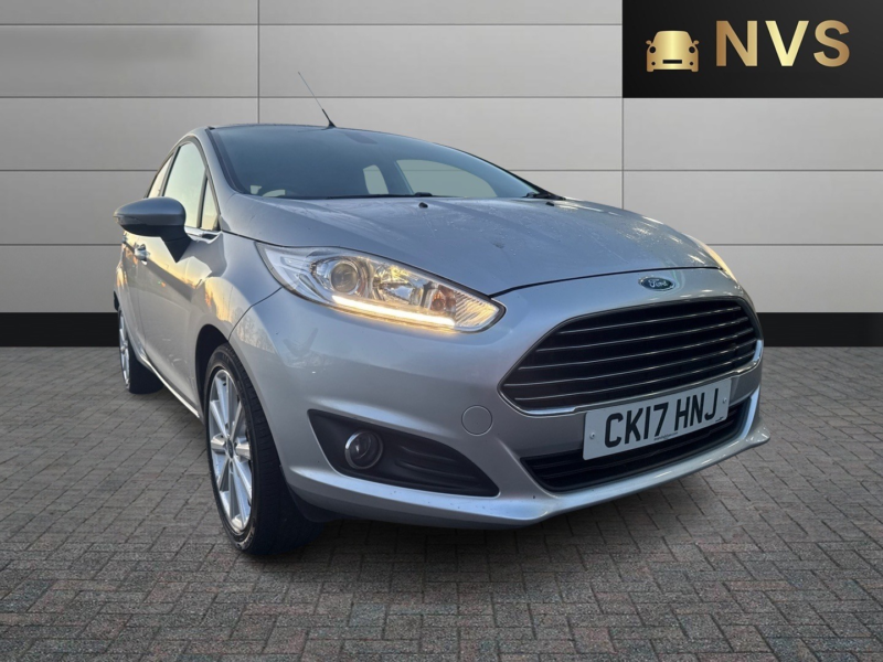 2017 Ford Fiesta 1.0 T Ecoboost Titanium in Silver — image 1