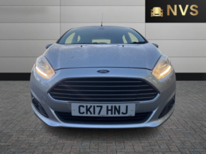 2017 Ford Fiesta 1.0 T Ecoboost Titanium in Silver — image 2