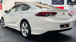 2019 Vauxhall Insignia 1.5i Turbo Gpf Sri Vx Line Nav Grand Sport Euro 6 (s/s) 5dr in White — image 3