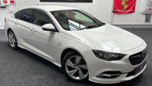 2019 Vauxhall Insignia 1.5i Turbo Gpf Sri Vx Line Nav Grand Sport Euro 6 (s/s) 5dr in White — image 5
