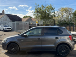 2011 Volkswagen Polo 1.2 S Euro 5 5dr in Grey — image 3