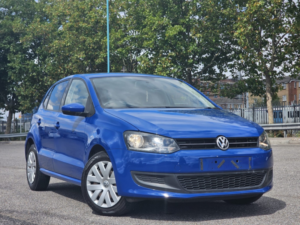 2024 Volkswagen Polo in Blue — image 2