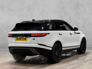2018 Land Rover Range Rover Velar 2.0 D180 R-Dynamic Hse Auto 4WD Euro 6 (s/s) 5dr in White — image 5