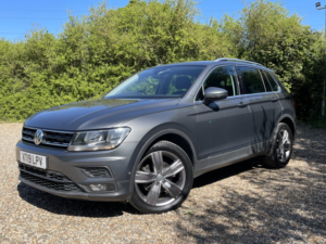2019 Volkswagen Tiguan 1.5 Tsi Evo Match in Grey — image 3