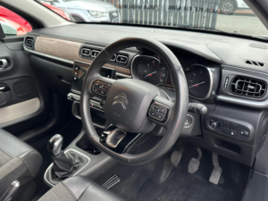 2021 Citroen C3 1.2 Puretech Shine Plus Hatchback 5dr Petrol Manual Euro 6 (s/s) (83 Ps) in Black — image 5