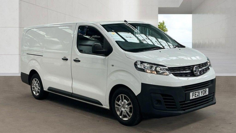 2021 Vauxhall Vivaro 2.0 Turbo D 3100 Dynamic L2 H1 Euro 6 (s/s) 6dr in White — image 1