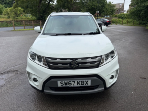 2018 Suzuki Vitara Sz-T Allgrip in White — image 3