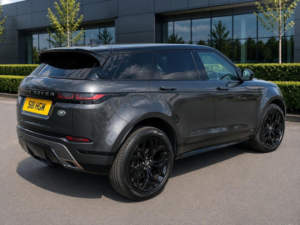 2020 Land Rover Range Rover Evoque 2.0 D150 Mhev R-Dynamic S Auto 4WD Euro 6 (s/s) 5dr in Grey — image 6