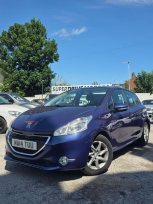 2014 Peugeot 208 1.2 Vti Active Euro 5 5dr in Blue — image 3