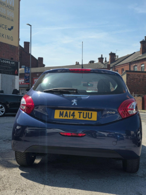 2014 Peugeot 208 1.2 Vti Active Euro 5 5dr in Blue — image 5