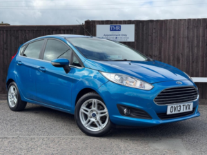 2013 Ford Fiesta 1.0t Ecoboost Zetec Euro 5 (s/s) 5dr in Blue — image 5