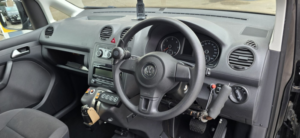 2016 Volkswagen Caddy Life 1.6 Tdi Cr in Black — image 6