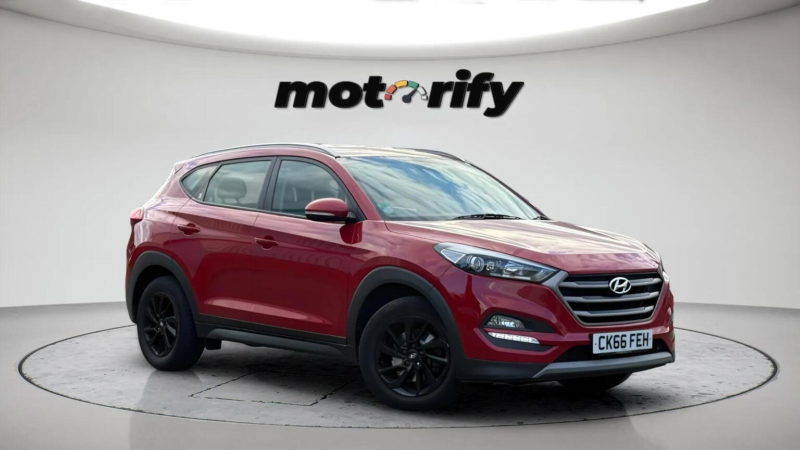 2016 Hyundai Tucson 1.7 Crdi Blue Drive Se Nav Euro 6 (s/s) 5dr in Red — image 1