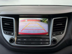 2016 Hyundai Tucson 1.7 Crdi Blue Drive Se Nav Euro 6 (s/s) 5dr in Red — image 3
