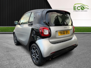 2016 Smart Fortwo 0.9 T Prime in Silver — image 6