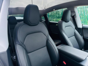 2025 Tesla Model Y 84.7kwh Long Range Auto Rwd 5dr in Grey — image 3
