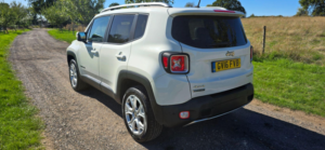 2016 Jeep Renegade 2.0 Multijetii Limited SUV 5dr Diesel Auto 4WD Euro 6 (s/s) (140 Ps) in White — image 6
