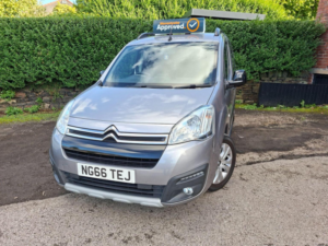 2016 Citroen Berlingo 1.6 Bluehdi Xtr Multispace MPV Euro 6 (s/s) 5dr in Grey — image 2