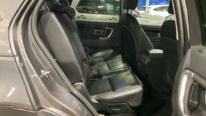 2019 Land Rover Discovery Sport Td4 Se Tech in Grey — image 4