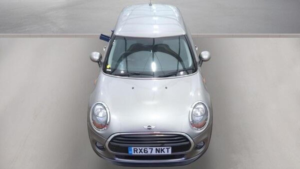 2017 MINI Hatch 1.5 Cooper Euro 6 (s/s) 3dr in Silver — image 3