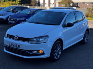 2015 Volkswagen Polo 1.2 Tsi Bluemotion Tech Se Design in White — image 6