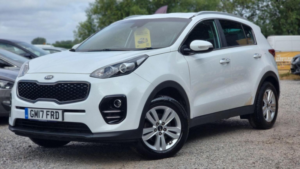 2017 Kia Sportage 1.6 Gdi 2 Euro 6 (s/s) 5dr in White — image 4