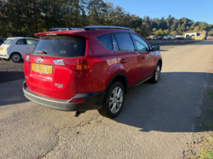 2014 Toyota Rav4 2.2 D-4d Invincible SUV 5dr Diesel Manual 4WD Euro 5 (150 Ps) in Red — image 6