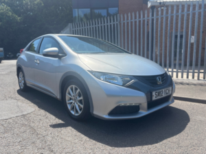 2012 Honda Civic 1.4 I-Vtec Se Hatchback 5dr Petrol Manual Euro 5 (s/s) (100 Ps) in Silver — image 2