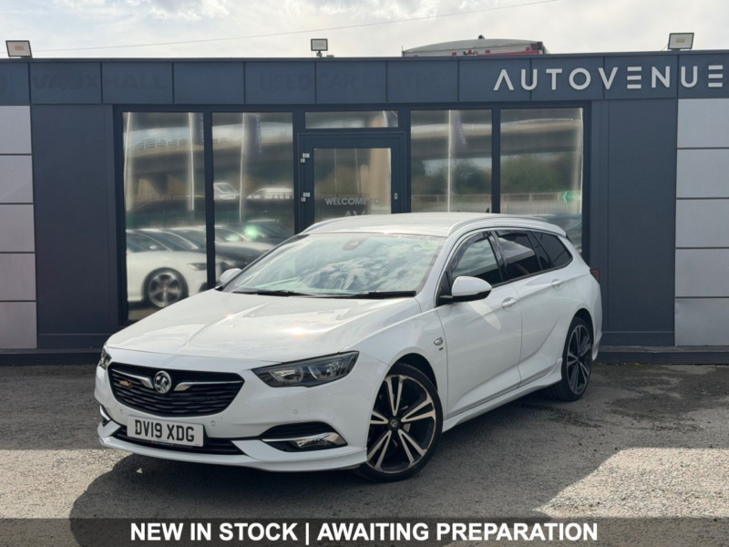 2019 Vauxhall Insignia 2.0 Turbo D Blueinjection Sri Vx Line Nav Sports Tourer 5dr Diesel Auto Euro 6 (s/s) (170 Ps) in White — image 1