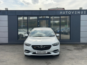 2019 Vauxhall Insignia 2.0 Turbo D Blueinjection Sri Vx Line Nav Sports Tourer 5dr Diesel Auto Euro 6 (s/s) (170 Ps) in White — image 3