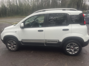 2016 Fiat Panda 1.3 Panda Cross My 1.3 Multijet 95hp Cross in White — image 5