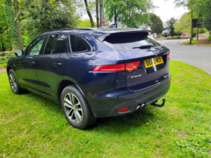 2016 Jaguar F-Pace 2.0 D180 R-Sport in Blue — image 6