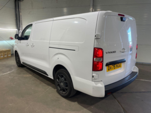 2025 Vauxhall Vivaro 1.5 Turbo D Pro Xl Panel Van Lwb Euro 6 (s/s) 6dr in White — image 5