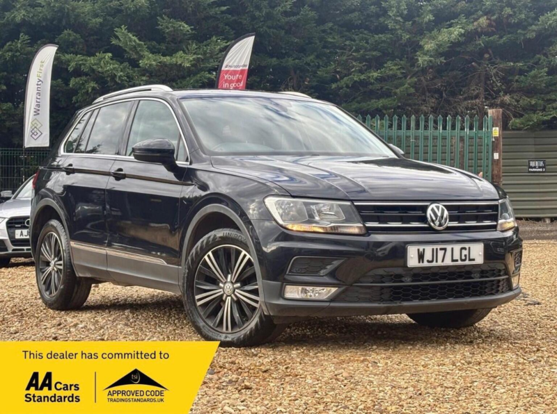 2017 Volkswagen Tiguan 2.0 Tdi Bluemotion Tech Se Navigation 4motion Euro 6 (s/s) 5dr in Black — image 1