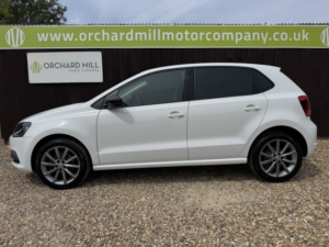 2015 Volkswagen Polo 1.0 Bluemotion Tech Se Design in White — image 3