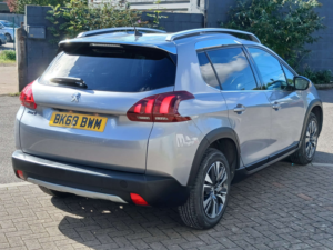 2018 Peugeot 2008 1.2 2008 Allure Premium 5dr in Grey — image 3