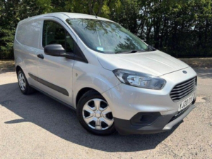 2020 Ford Transit Courier