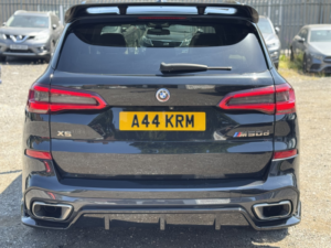 2019 BMW X5 3.0 X5 M50d in Black — image 6