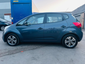 2017 Kia Venga 1.4 2 Euro 6 (s/s) 5dr in Blue — image 5