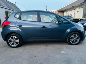 2017 Kia Venga 1.4 2 Euro 6 (s/s) 5dr in Blue — image 6