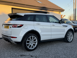 2011 Land Rover Range Rover Evoque 2.2 Sd4 Dynamic in White — image 6