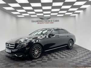 2016 Mercedes-Benz E Class 2.0 E220d Se in Black — image 4