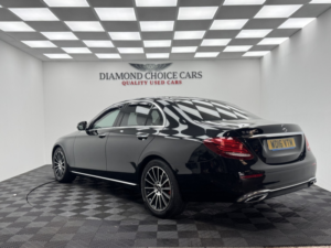 2016 Mercedes-Benz E Class 2.0 E220d Se in Black — image 5