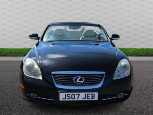 2007 Lexus Sc 4.3 430 2dr in Black — image 2