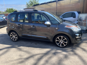 2014 Citroen C3 Picasso 1.4 Vti 16v Selection in Grey — image 3