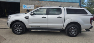 2020 Ford Ranger 3.2 Tdci Wildtrak in Silver — image 2