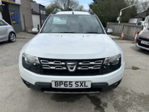 2016 Dacia Duster 1.5 Laureate Dci 110 4x2 in White — image 3