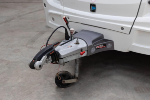 2015 Coachman Laser Laser 620/4 in White — image 3